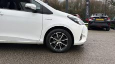 Toyota Yaris 1.5 Hybrid Icon Tech 5dr CVT Hybrid Hatchback